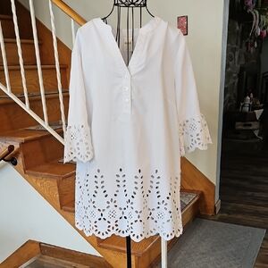 👚Blair Classic White Lace Blouse